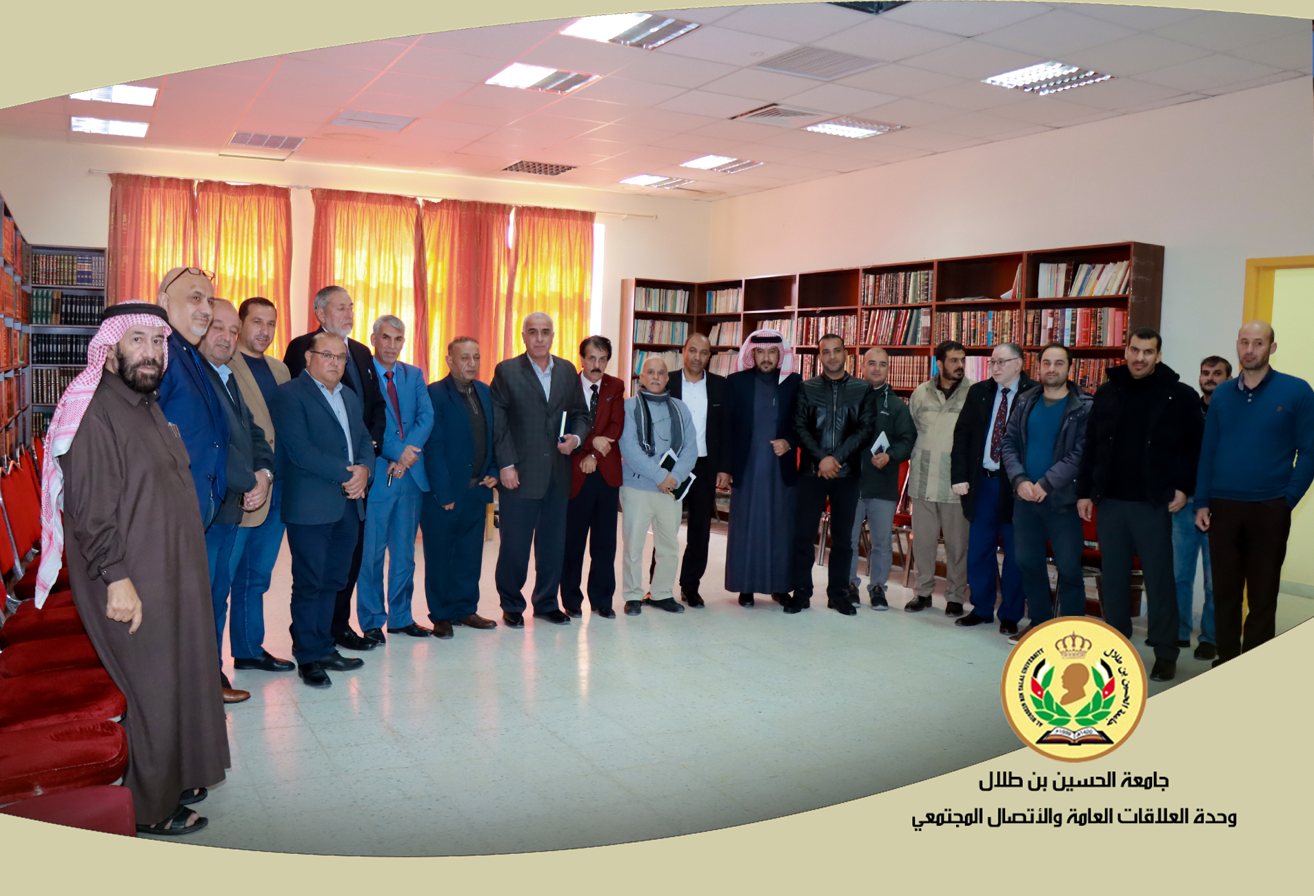 رئيس الجامعة يلتقي الهيئة التدريسية في كلية الاداب .